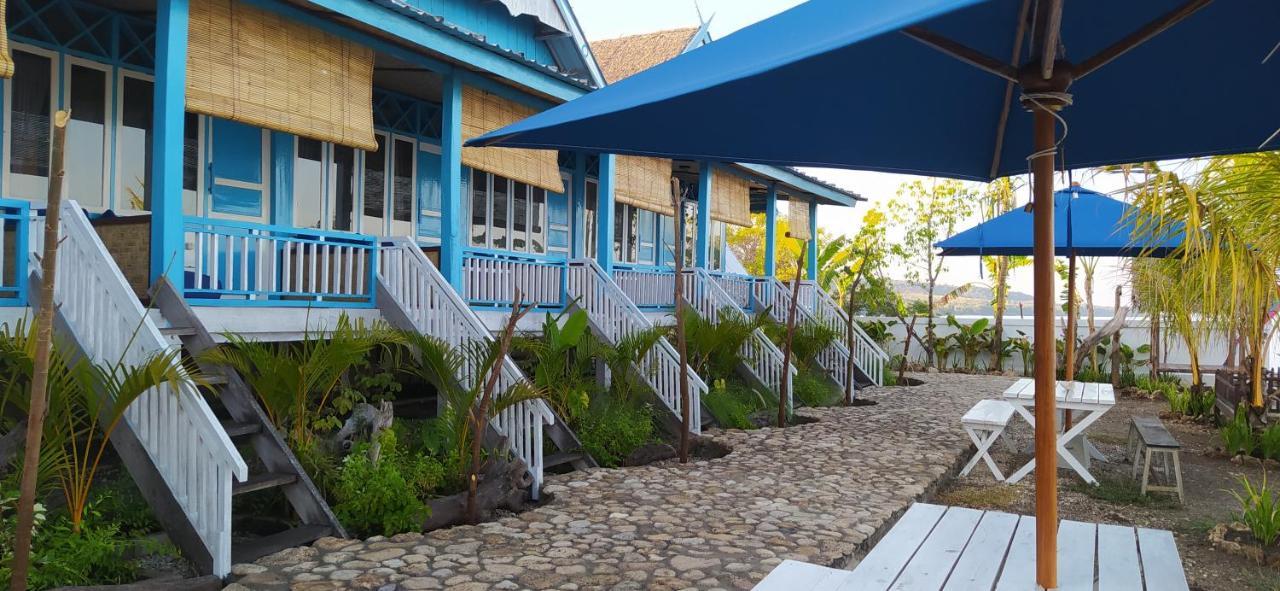 Moyo Island Resort Exteriér fotografie