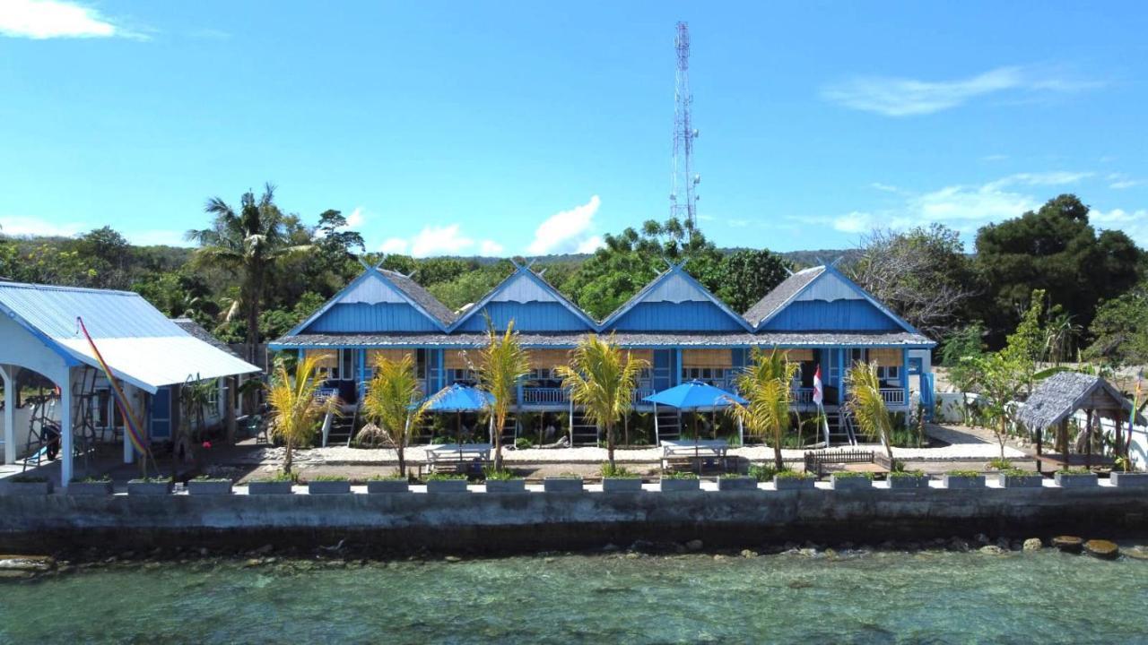 Moyo Island Resort Exteriér fotografie