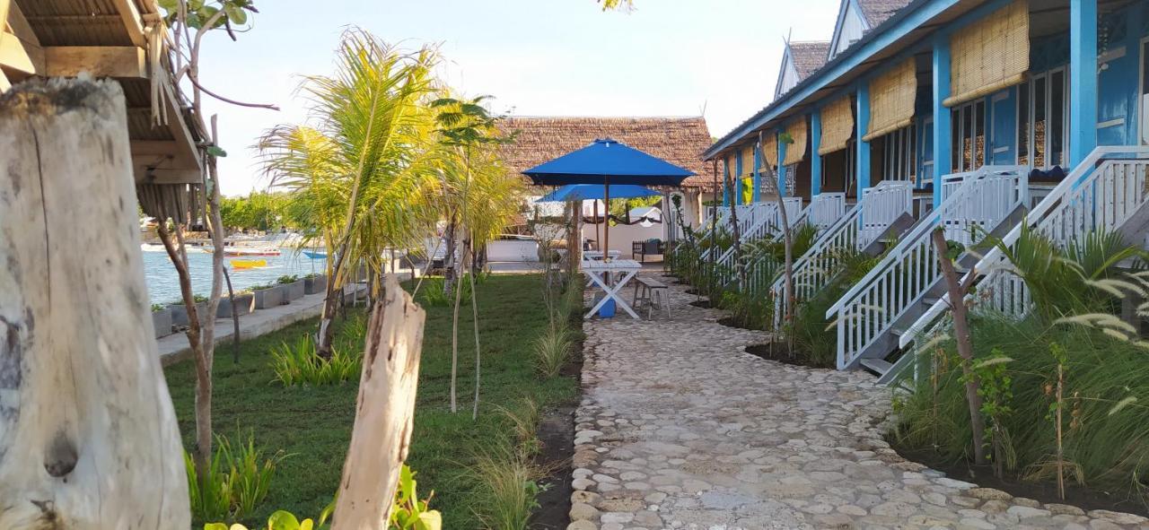 Moyo Island Resort Exteriér fotografie