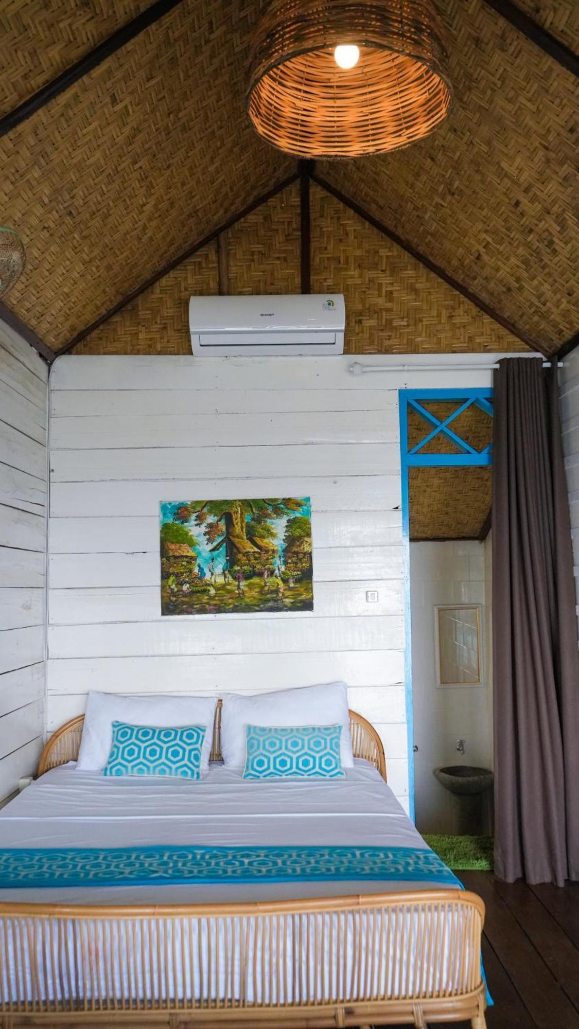 Moyo Island Resort Pokoj fotografie