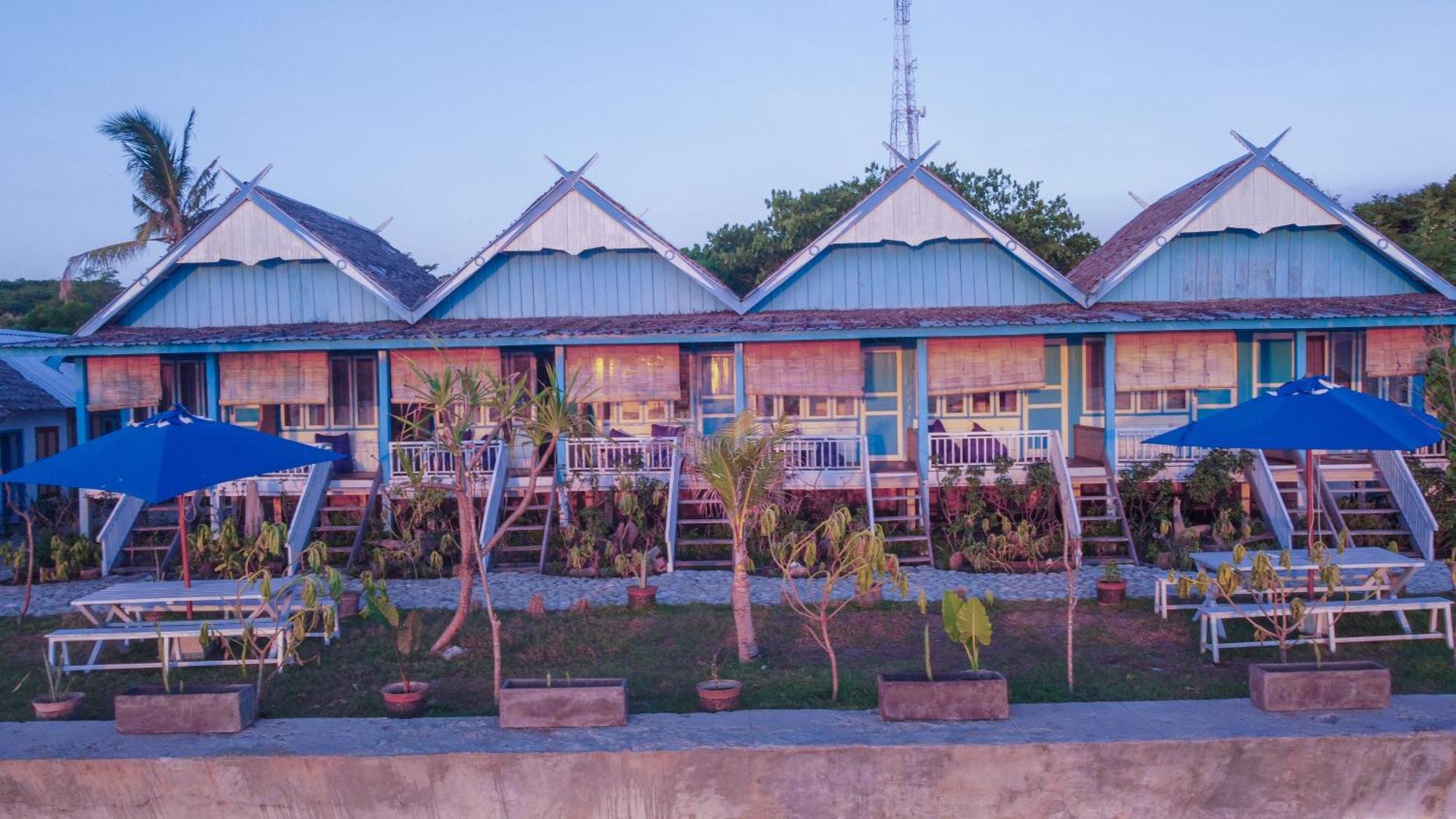 Moyo Island Resort Exteriér fotografie